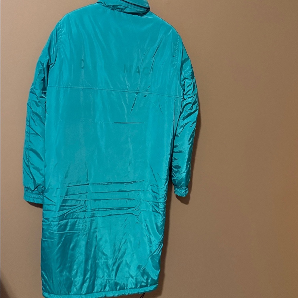 Diplomacy Reversible Trench Coat - Picture 6 of 6